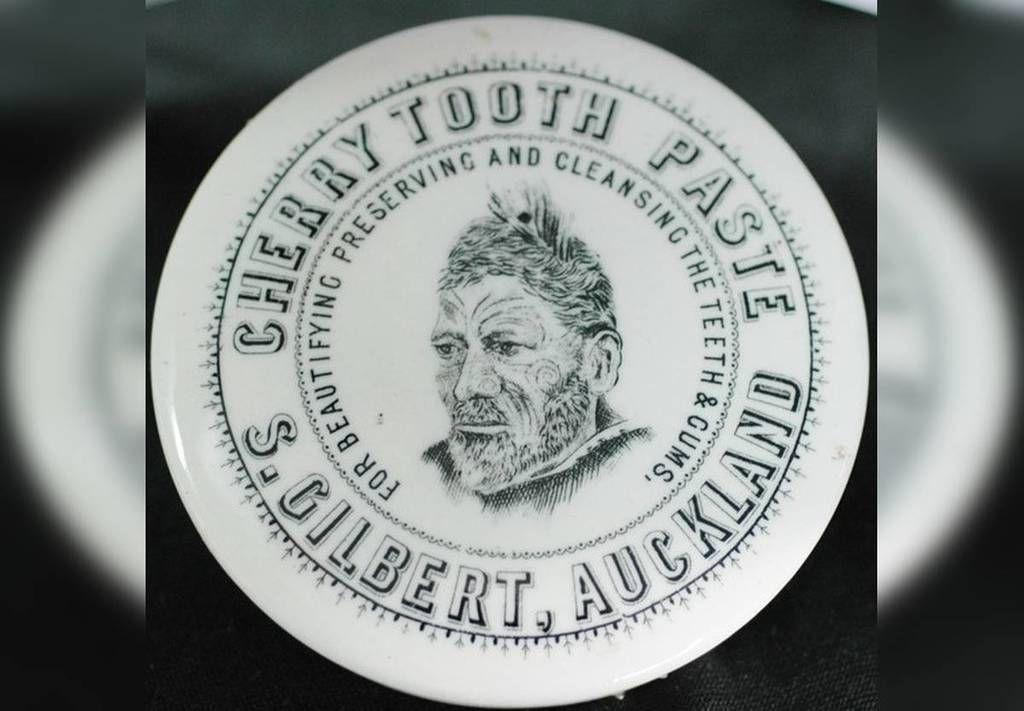 Victorian Toothpaste Label Rare toothpaste pot lid from Victorian era set to…