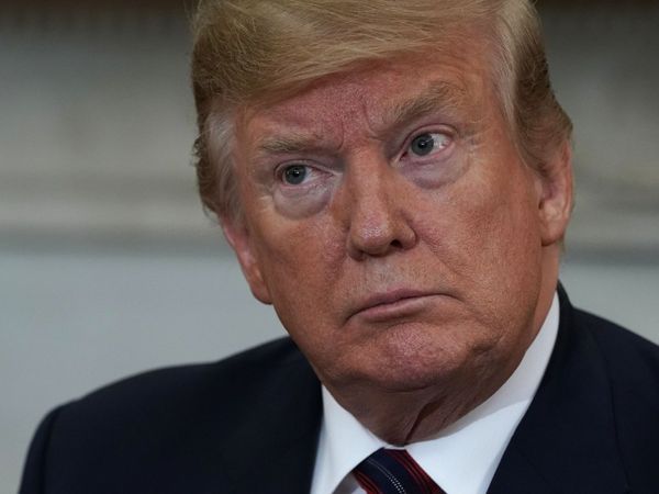 Trump news: President says 'America must win' 5G technology race as migrant revenge plan emerges