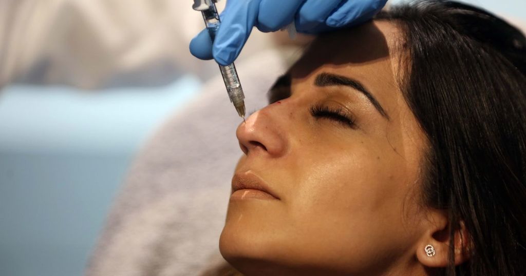 Behind the scenes of 'the 15-minute nose job' that…