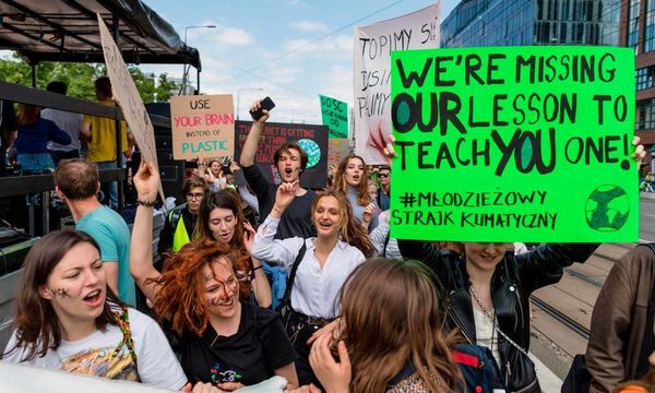 Schoolchildren go on strike across world over climate crisis