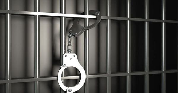 Former owner of Uptown medical clinic gets more than 6 years for selling $580K of illegal opioids