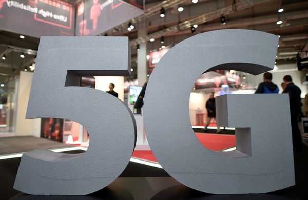 Amazon seen spreading its tentacles to 5G with T-Mobile interest
