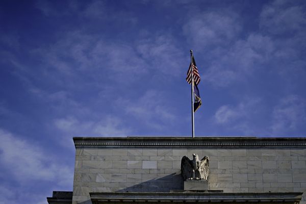 Fed Easing Bets Firm After Jerome Powell Flags Downside Economic Risks
