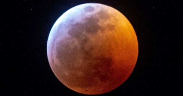 Partial lunar eclipse 2019: How to see the 'Half-Blood Moon' in the UK tonight