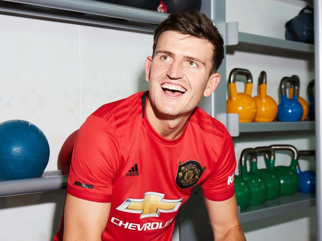 Harry Maguire Manchester United Sign Leicester City