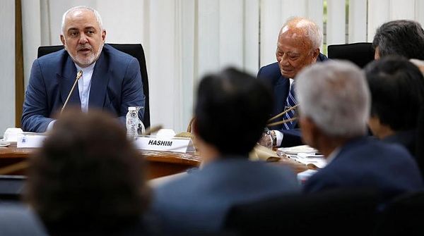 Zarif: US Should Honor Nuclear Deal if it Wants Talks
