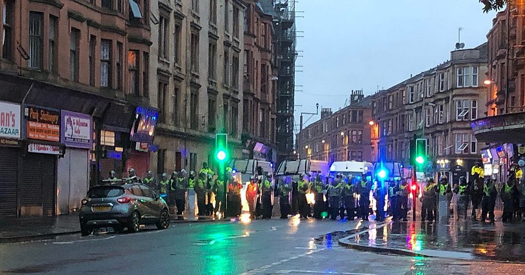 Irish Unity March Trouble flares as Loyalists protest Irish Unity march…