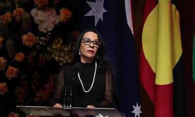 Linda Burney demands government sort out Aboriginal flag 'secret agreement'