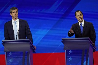 Texas’ Presidential Candidates Break Out Briefly During the Democratic Debate