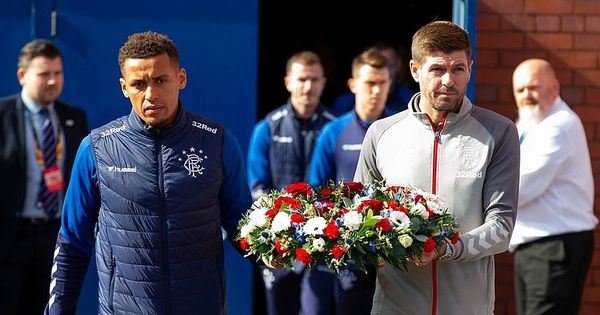 Steven Gerrard leads Rangers players in poignant Fernando Ricksen tribute outside Ibrox