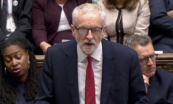 Labour promises to overhaul 'cruel' universal credit system