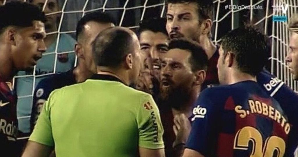 Lionel Messi Spotted Telling Referee That Ousmane…