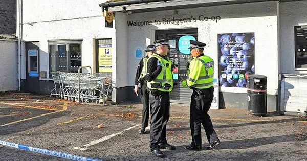 Emergency crews rush to man injured in industrial accident in Perth