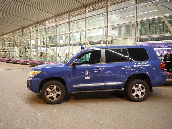 Schiphol airport: Suspicious situation on Air Europa plane was false alarm, airline says