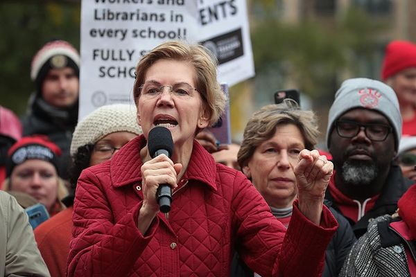 Did Elizabeth Warren Sell Out To The Teachers’ Unions?