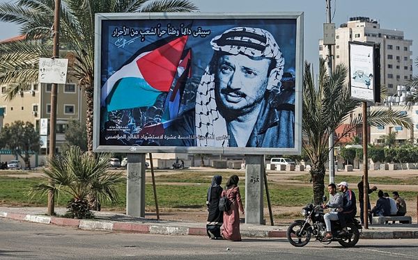 Clashes erupt on anniversary of Arafat's death, Palestinian killed