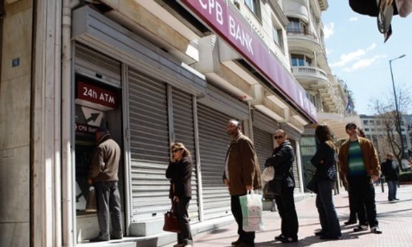 10 things Greeks can barely do any more