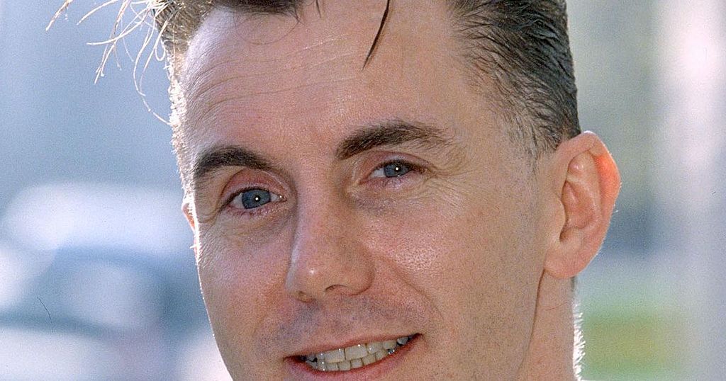 Cursof Gary Rhodes Gary Rhodes grew trademark spiky hair to hide…