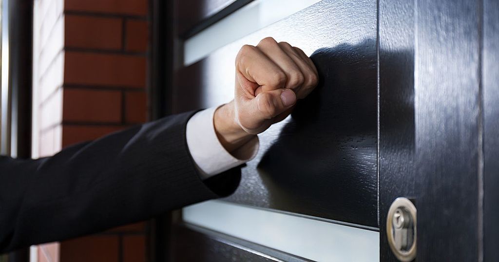 What is the Nottingham Knockers scam and why is it…