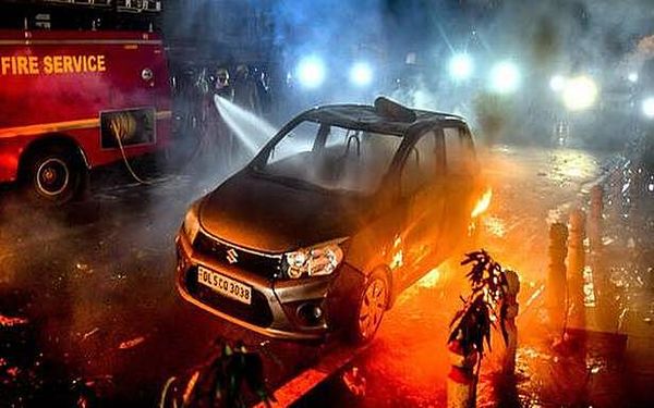 7 killed as U.P. protests against citizenship law turn violent