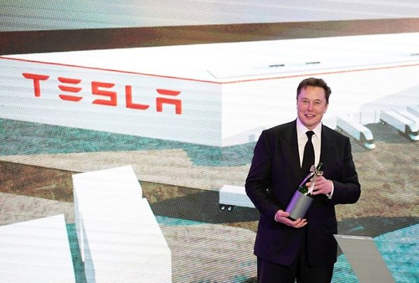 Tesla says it plans to open China design and research center