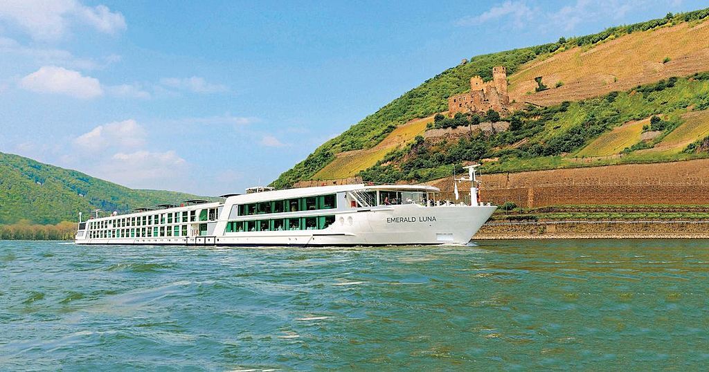 First look at glamorous new river cruise ship Emerald…