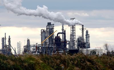 Six Texas Oil Refineries Are Among the Nation’s Worst Benzene Polluters, Data Shows