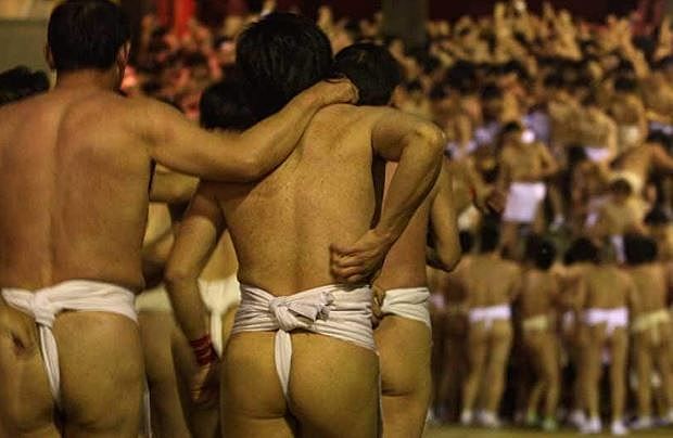 know-why-naked-festival-celebrated-in-this-country