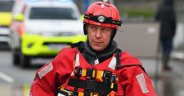 UK weather: Fears flood defences may burst as rivers reach highest levels in history