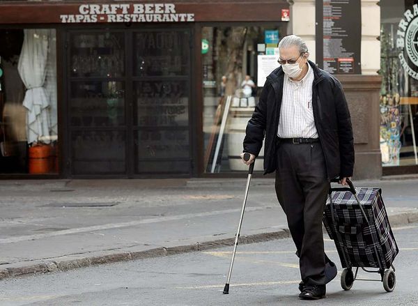 Coronavirus: Spanish government imposes lockdown of entire country amid spread of virus