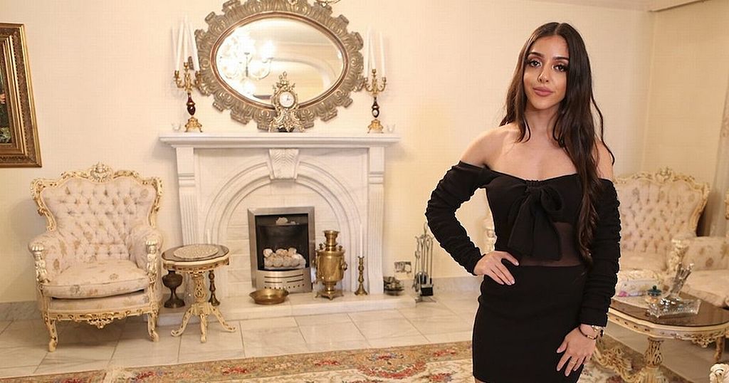 &lsquo;Persian Kardashian&rsquo; doesn&rsquo;t brush her own hair and…