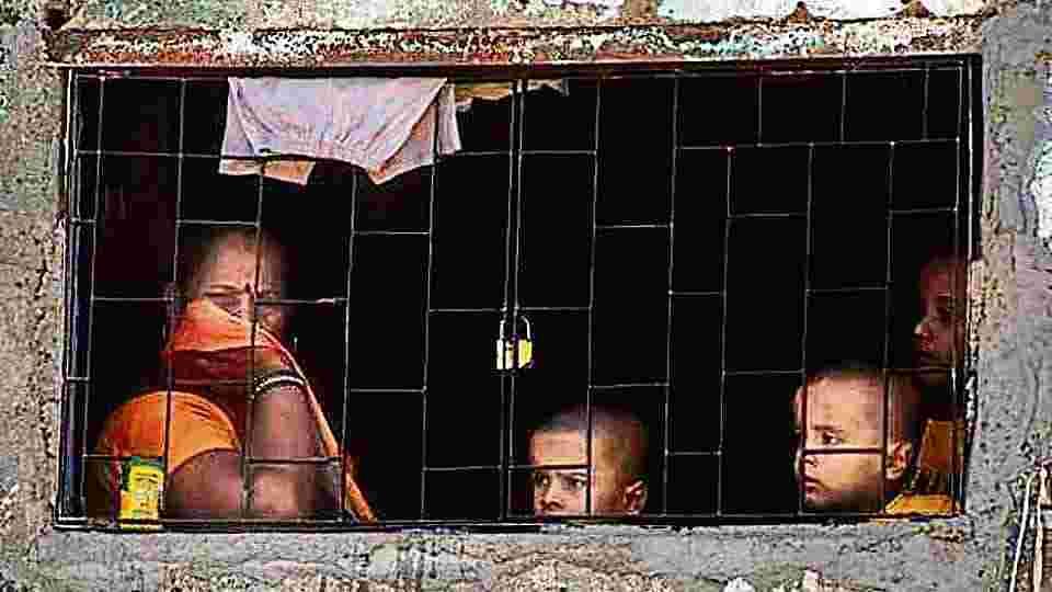 Slum Inside Inside Dharavi: India’s largest slum and a major Covid…