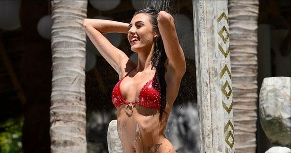 Too Hot To Handle's Chloe Veitch snubbed Love Island after 'being forced to choose'