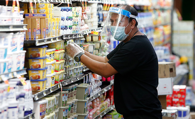 Will Grocery Workers Still Be ‘Heroes’ When COVID-19 Subsides?