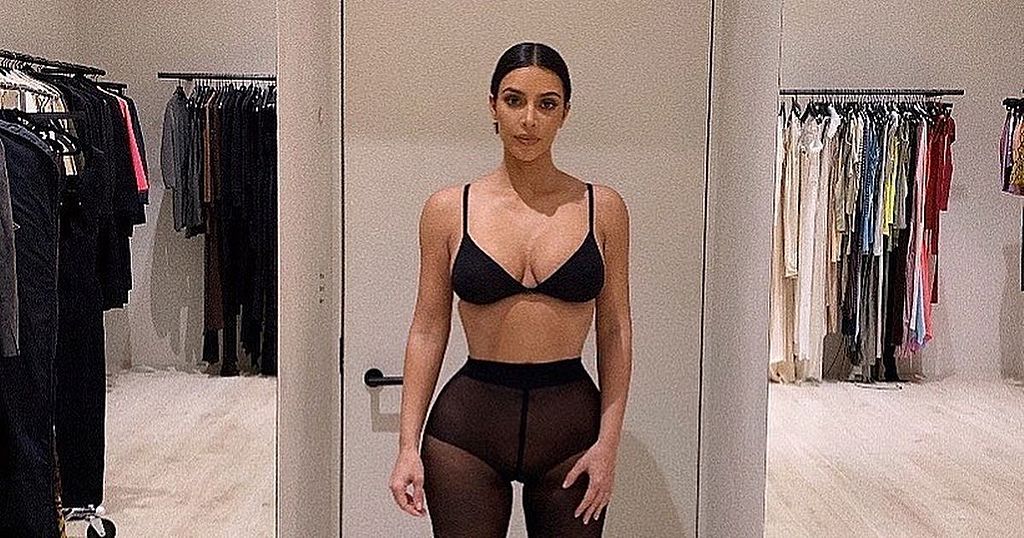 Kim Kardashian shows off slimmed-down figure in bra…