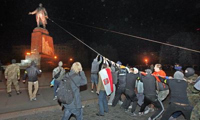 'It's exciting!': Tracey Emin, Anish Kapoor and Jake Chapman on the statue-topplers