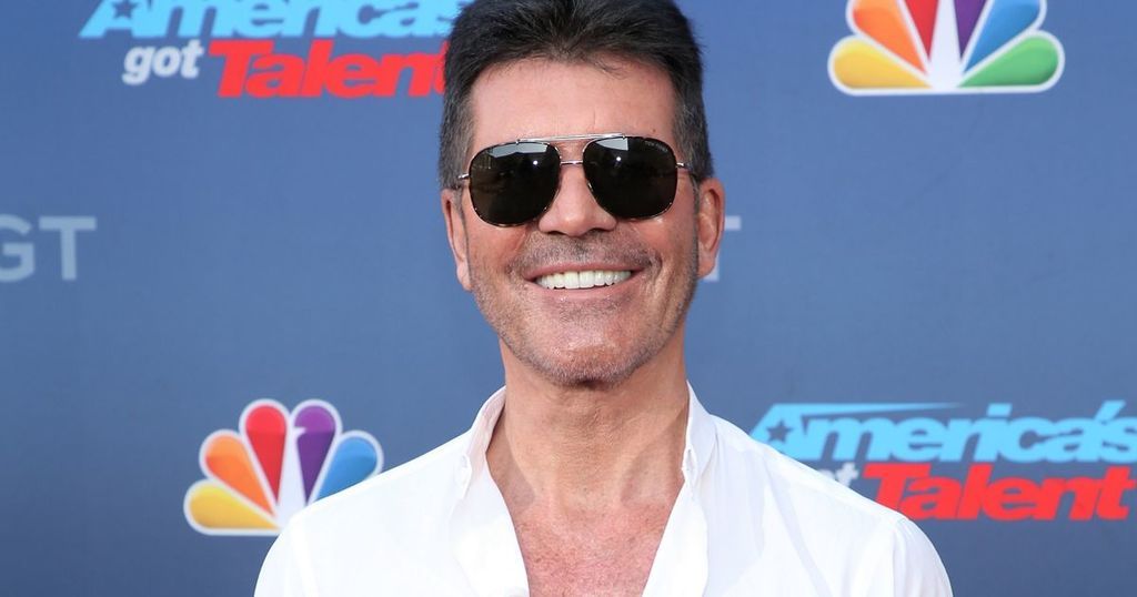 Simon Cowell 'walking again' days after back surgery…(02)