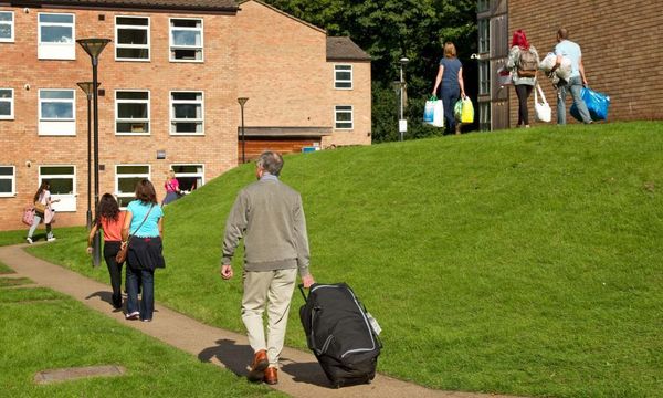 Online and off the booze: 2020's new-model freshers' week