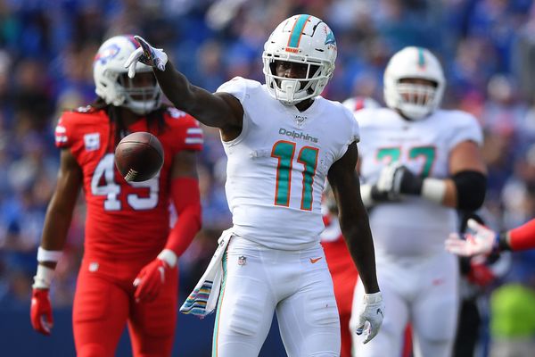 Should Dolphins be worried about lingering injuries at WR?