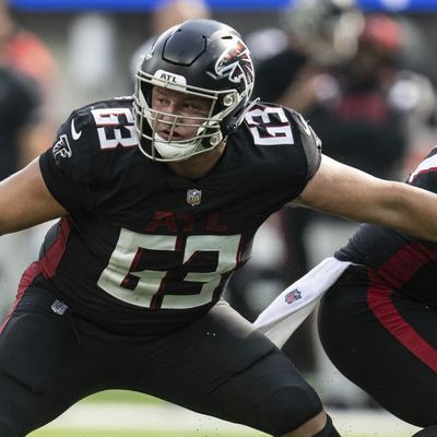PFF ranks Chris Lindstrom among NFL’s top 5 guards