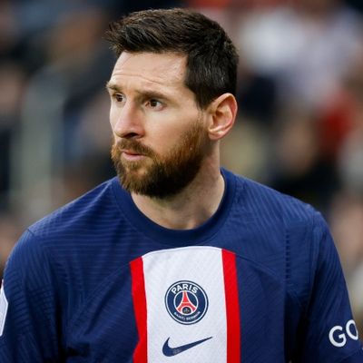 Barcelona hatch "bizarre" agreement with Inter Miami over Lionel Messi transfer - report