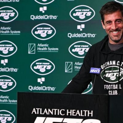 Aaron Rodgers’s Agent Reportedly Gave Packers Enormous Ultimatum in 2021, Well Before Final Jets Trade