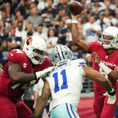 Josh Dobbs on same track as Drew Stanton, Colt McCoy as trusted backup QB