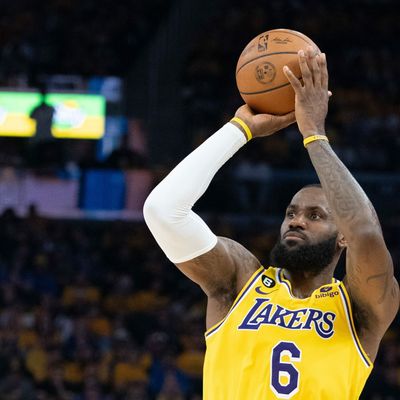 HoopsHype ranks LeBron James as its second greatest player in NBA history
