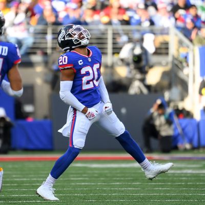 Giants preparing to face off with former captain, Julian Love