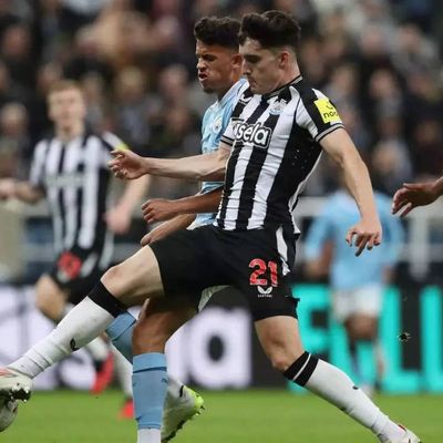 Newcastle United set to face Manchester United after knocking Manchester City out of EFL Cup