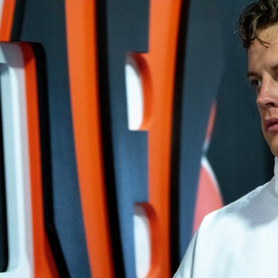 Bengals news: Joe Burrow’s injury plan, Charlie Jones injury and more