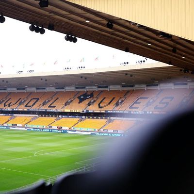 Wolves v Manchester City, Bournemouth v Arsenal: Premier League and more – live