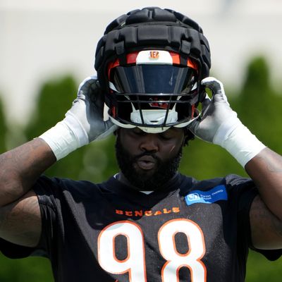 Bengals’ DJ Reader is big fan of Titans’ Peter Skoronski