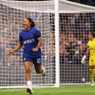 Mia Fishel and Lauren James down Tottenham to give Chelsea WSL lift-off